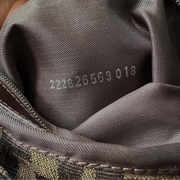 FENDI (VINTAGE) - Hobo Shoulder Baguette Bag (Zucca) - Picture 6 of 10